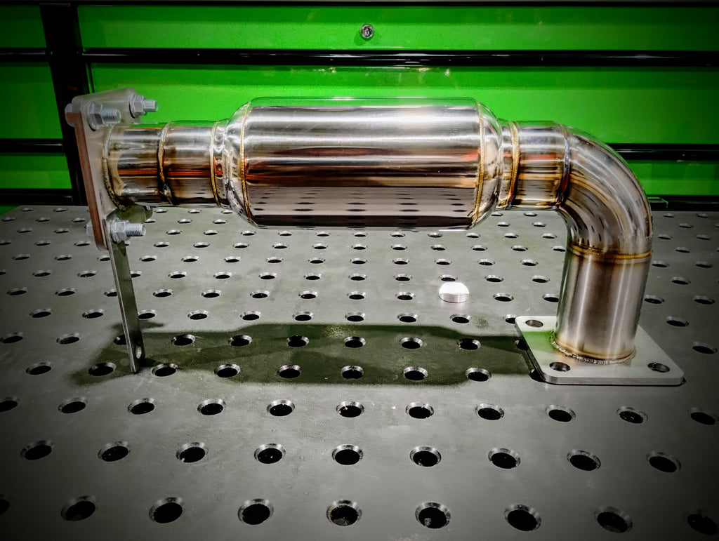 Deere 333E  Series Exhaust